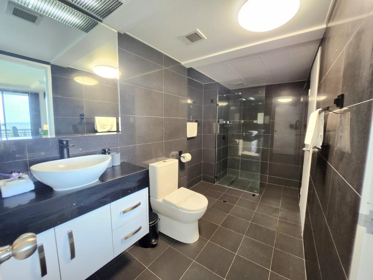 Cairns Luxury Seaview Apartment Exterior foto